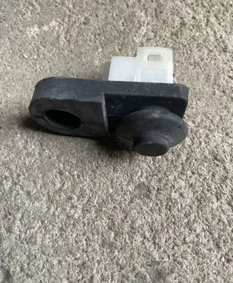 SsangYong Korando Rear door sensor 8573008000