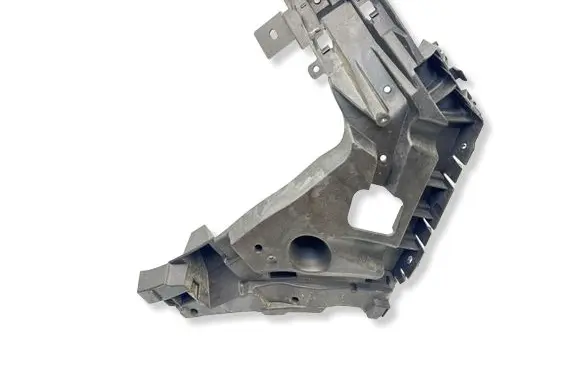 Volvo XC40 Rear bumper mounting bracket 32386994