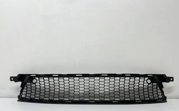 Lexus IS 220D-250-350 Front bumper lower grill 53113-53060