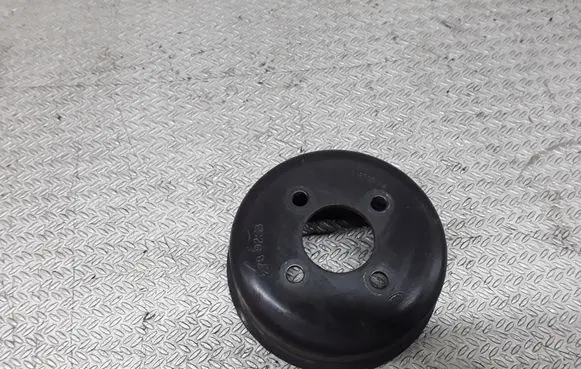 Ford Explorer Water pump pulley 