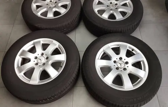 Mercedes-Benz ML W164 R17 alloy rim A2514011002