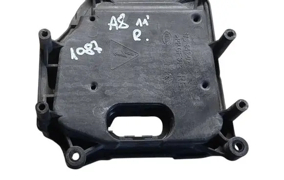 Audi A8 S8 D4 4H Headlight/headlamp dust cover 17354202