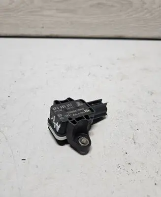 Audi A4 S4 B7 8E 8H Airbag deployment crash/impact sensor 8P0955557 290805 011309