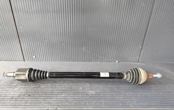 Skoda Octavia Mk4 Front driveshaft 5Q0407272DN