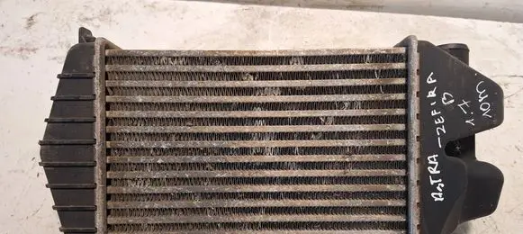 Opel Zafira B Intercooler radiator WTP9019 13240831 1440C
