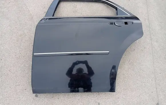 Chrysler 300 - 300C Rear door