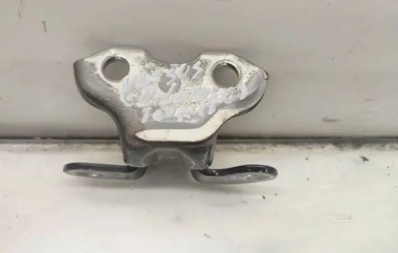 Lexus GS 250 350 300H 450H Rear door upper hinge