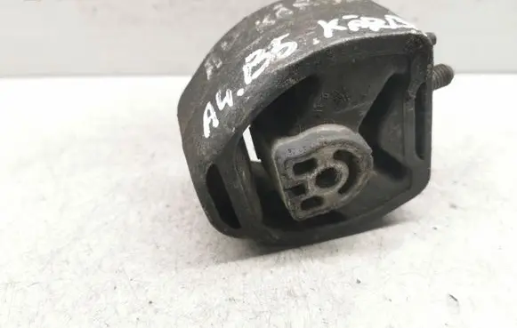 Audi A4 S4 B5 8D Gearbox mount 8D0399151H