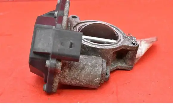 Audi Q7 4L Throttle body valve 057128063D