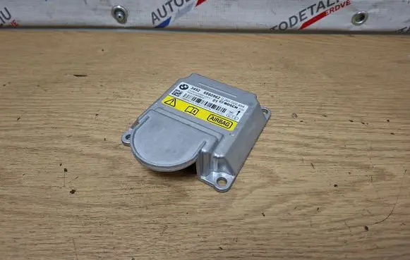 BMW X3 F25 Airbag control unit/module 6860962