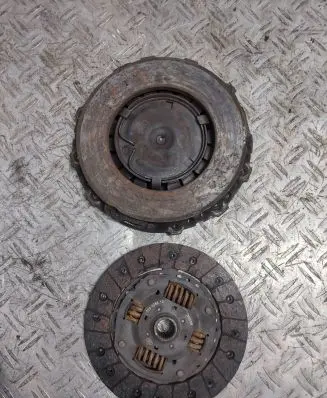 Volkswagen Golf IV Clutch set kit 320028610