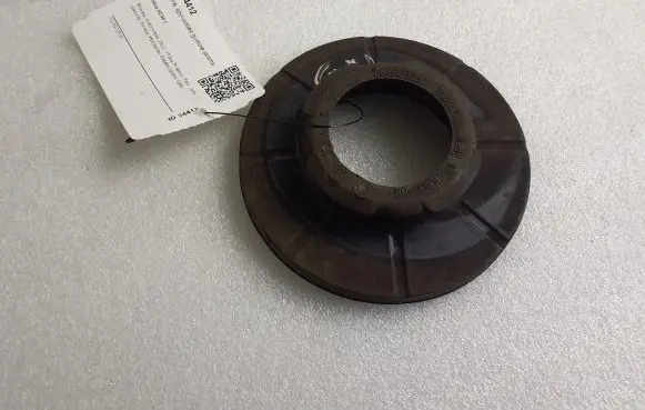 Volvo XC40 Rear coil spring rubber mount 8888033877 31451675