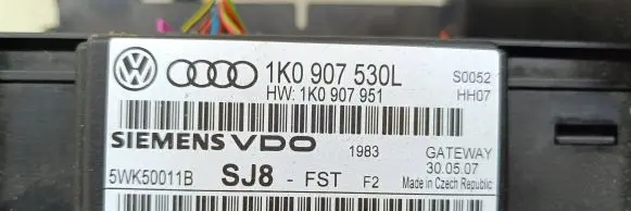Volkswagen Touran I Other control units/modules 1K0907530L 1T1959503C 1T1937503A