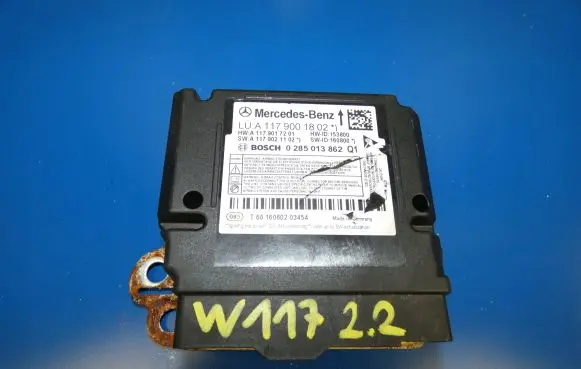 Mercedes-Benz CLA C117 X117 W117 Airbag control unit/module A1179001802