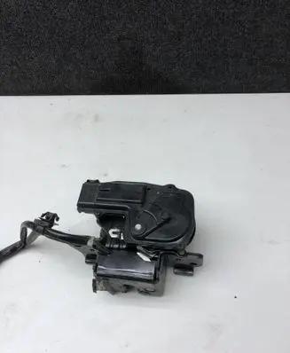 Loading door lock