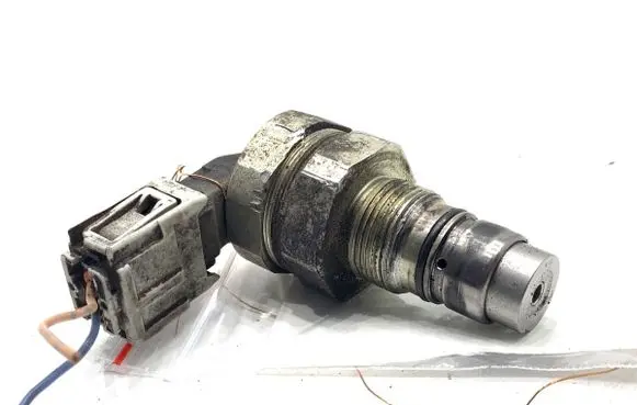 Mazda CX-5 Fuel pressure sensor 