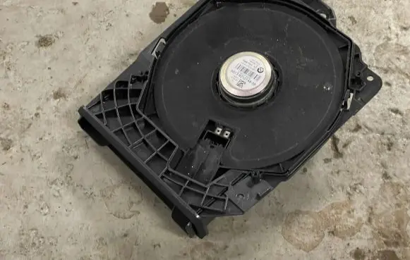 BMW 4 F36 Gran coupe Subwoofer speaker 18820010 430407861881 9210148