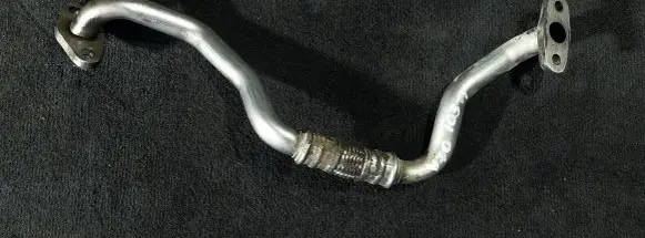 Coolant pipe/hose