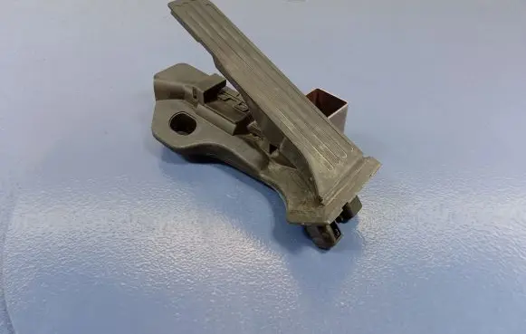 Volkswagen Golf V Accelerator throttle pedal 1K1721503M
