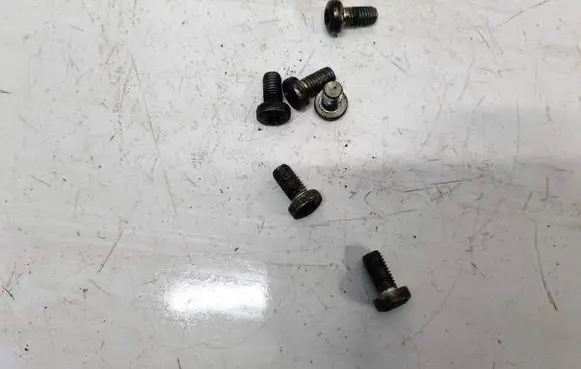 Mazda 3 I Nuts/bolts 