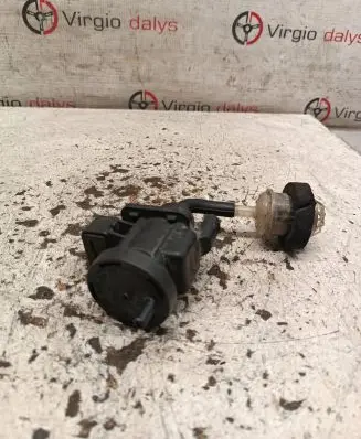 Mercedes-Benz C W203 Turbo solenoid valve A0005450427