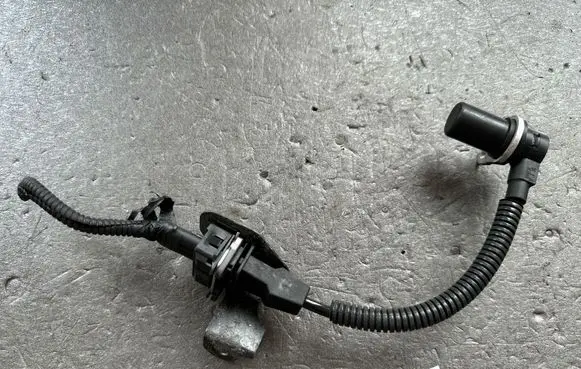 Hyundai Terracan Camshaft speed sensor 393004X000