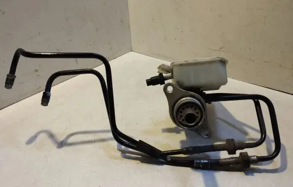 Ford Focus Master brake cylinder 03350891031