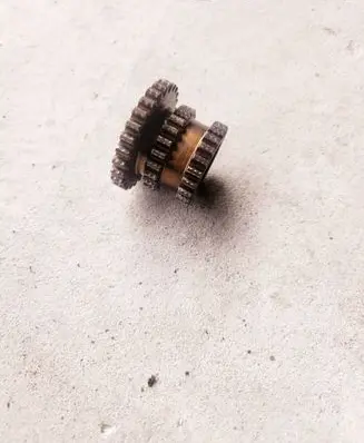 Dodge RAM Camshaft pulley/ VANOS 05184357AE
