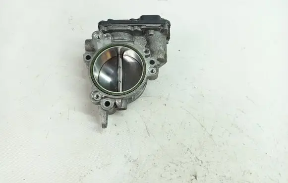 BMW 2 F22 F23 Throttle valve 8623324 A2C15022500 02241