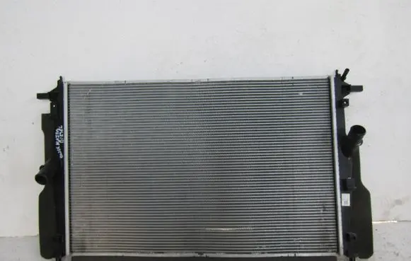 Mazda 3 Coolant radiator PAF1-0221