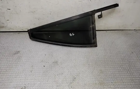 Volvo XC90 Rear vent window glass 