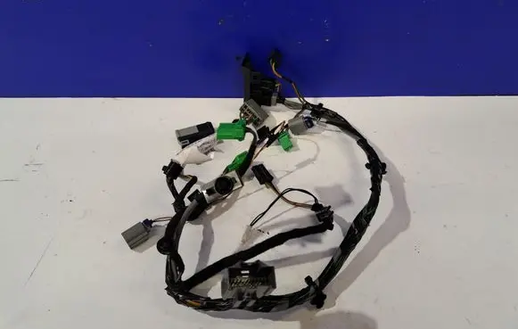 Volvo S60 AUX in-socket connector 31374415
