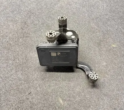 BMW 4 F32 F33 ABS Pump 6881173 6881172