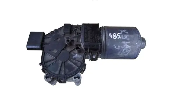Ford Focus Front wiper linkage and motor 3M5117508AA 0390241724