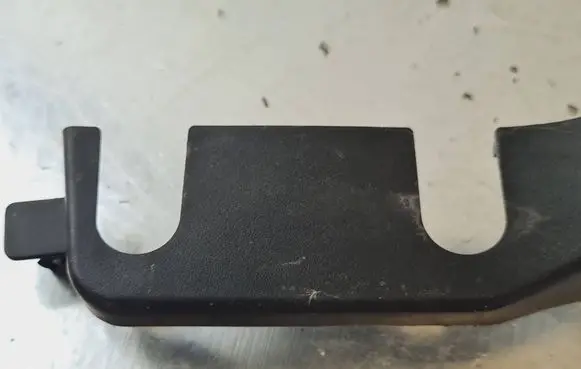 Nissan Leaf I (ZE0) Other front door trim element 054513NA0A LG645211200