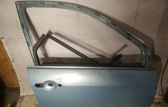 Renault Scenic II - Grand scenic II Front door melynos