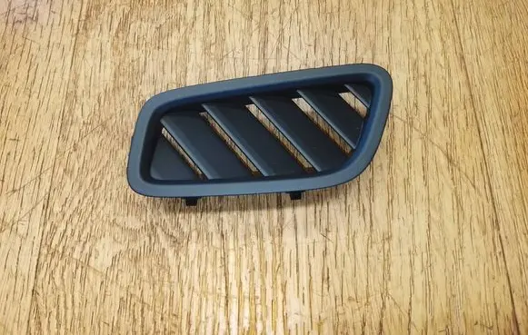 Porsche Macan (95B) Dashboard air vent grill cover trim 95B819705A