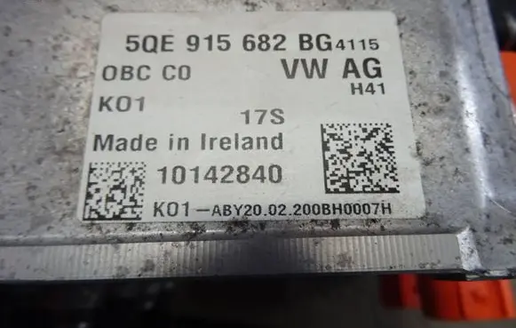 Audi A3 S3 8V Battery control module 5QE915682BG