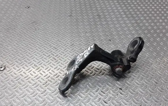 Ford Focus C-MAX Rear door upper hinge