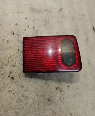 Audi A8 S8 D2 4D Tailgate rear/tail lights 4D0945093C 292801