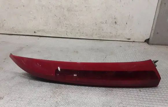 Volvo XC90 Rear tail light reflector 157618