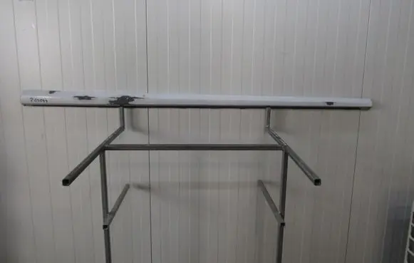 Front sill (body part)