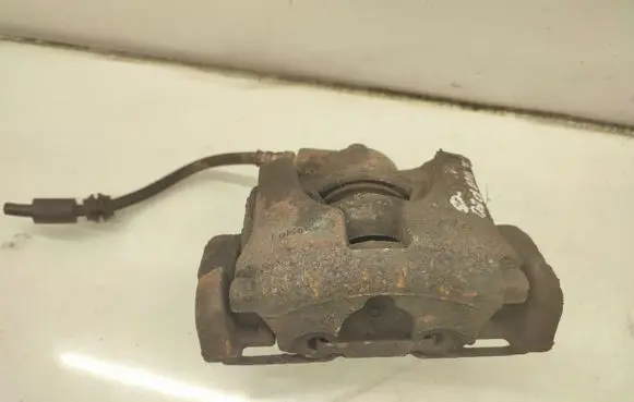 Ford Mondeo MK IV Front brake caliper