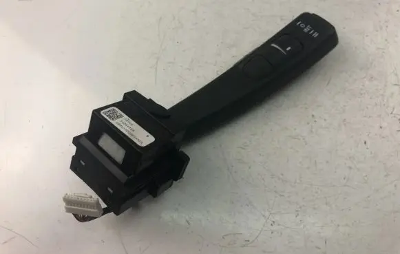 Volvo XC60 Indicator stalk 31264168