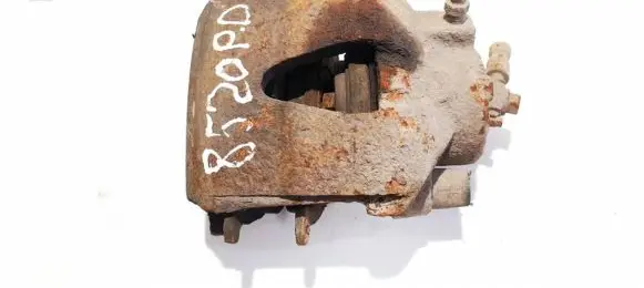 Skoda Octavia Mk2 (1Z) Front brake caliper