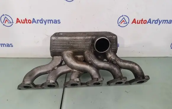 BMW 5 E34 Intake manifold 11612241417 1275388