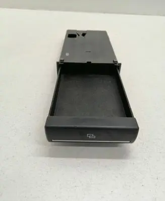 Audi A3 S3 8P Dashboard storage box/compartment 8P0941561