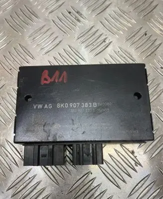Audi A4 S4 B8 8K Tow bar trailer control unit/module 8K0907383B