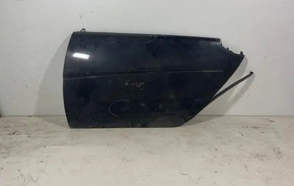 Door (2 Door Coupe)