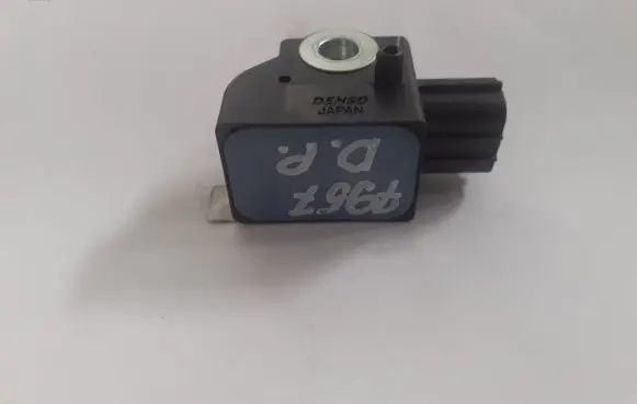 Honda Insight Airbag deployment crash/impact sensor 77970SJAE110M2